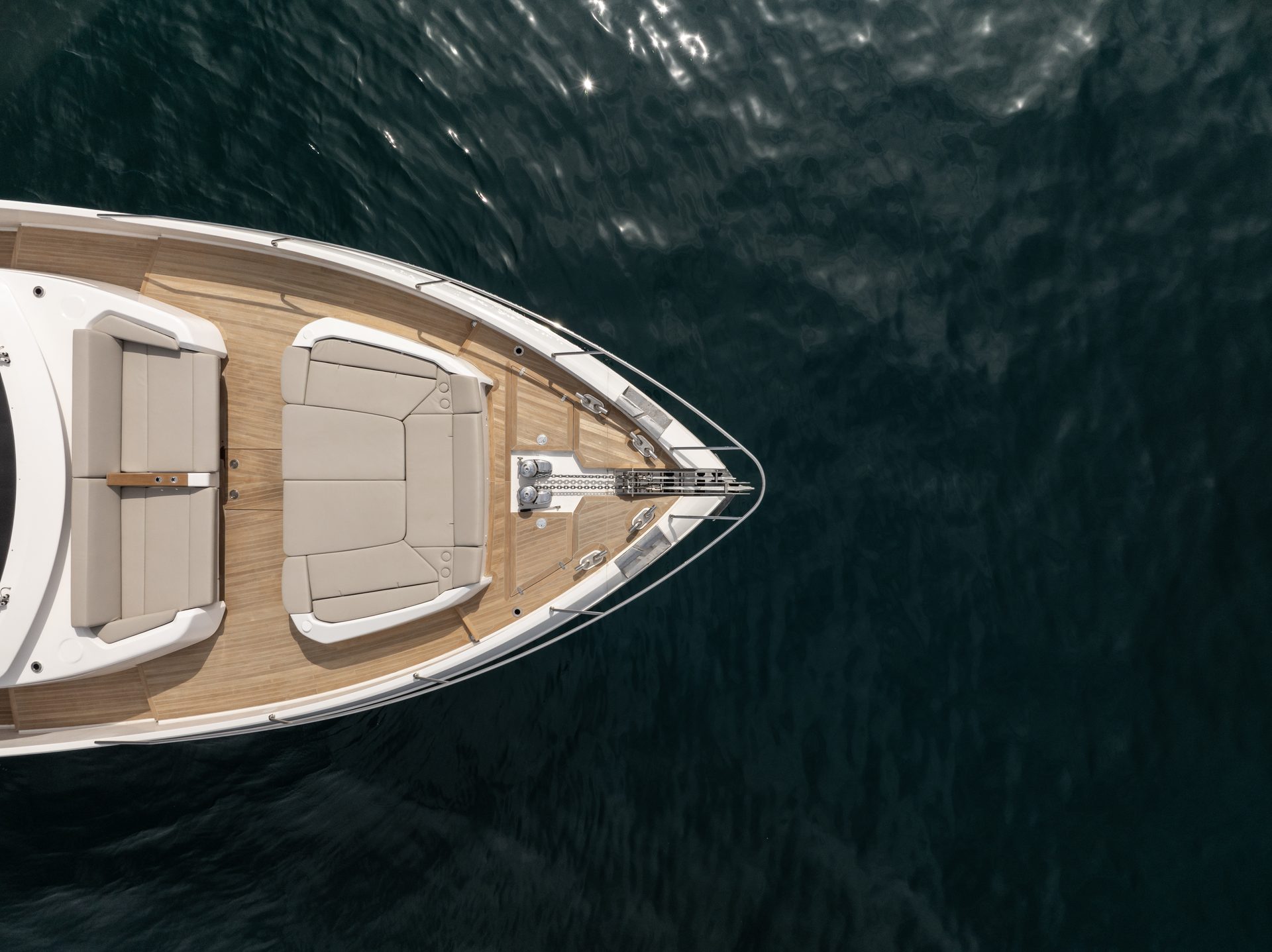 Ferretti 860