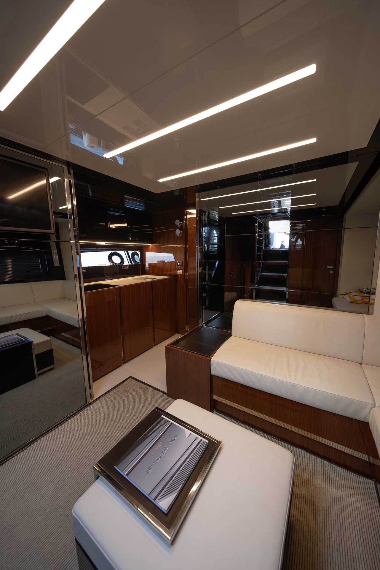 Riva Rivale 56'